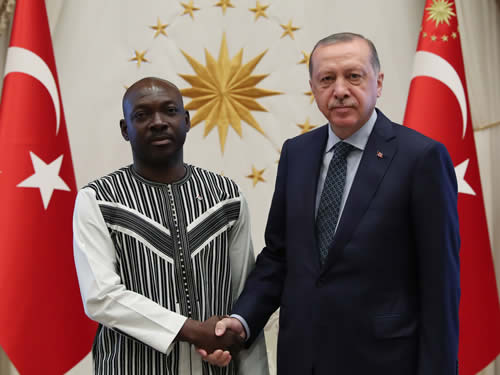 Burkinabe ambassador presents his credentials to President Erdoğan