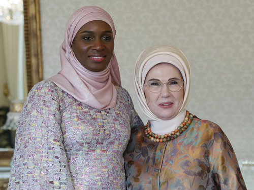 First Lady Erdoğan meets with First Lady Faye of Senegal