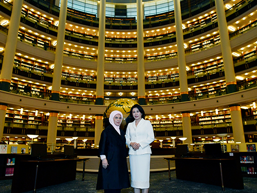 First Lady Erdoğan visits Nation’s Library with First Lady Kim of South Korea
