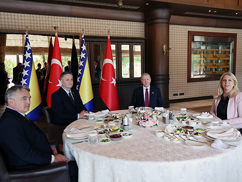 President Erdoğan meets with Members of Bosnia and Herzegovina Presidential Council