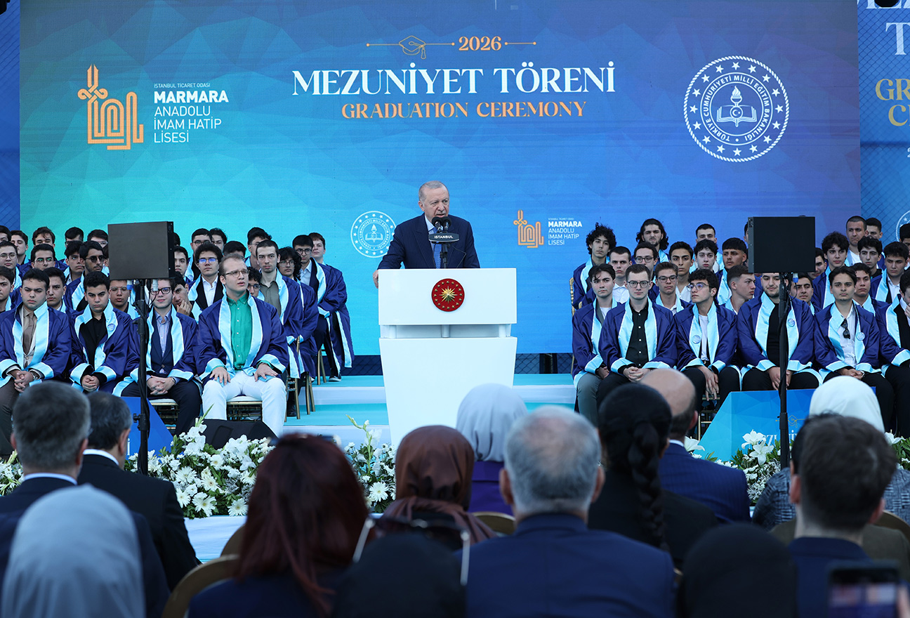 President Erdoğan attends İTO Marmara Anatolian Imam Hatip High School Graduation Ceremony